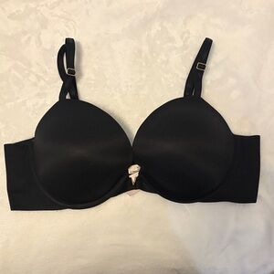 Victoria Secret black push up bra